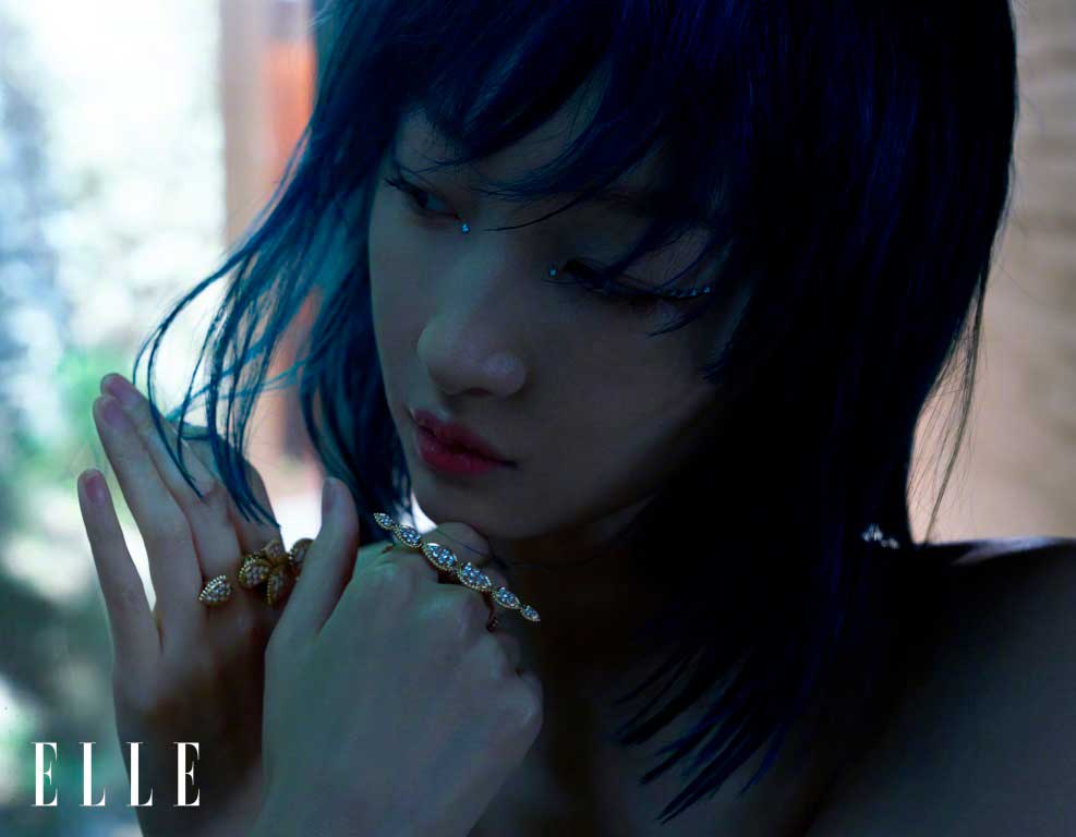 Чжоу Дун Юй на обложке журнала ELLE