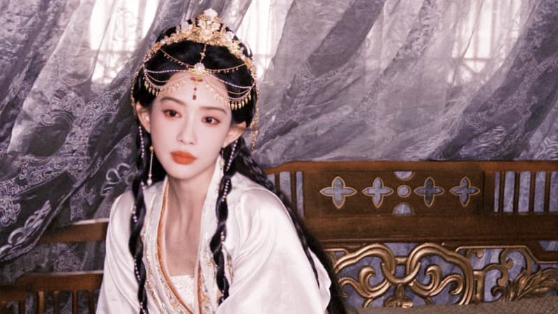 Мэн Цзы И Meng Ziyi