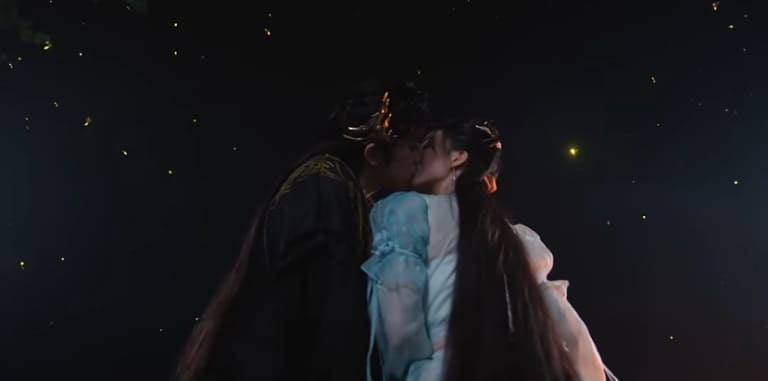 Ван Цзы И Ци Юй Чэнь Солнце в темноте Wang Ziyi Qi Yuchen Sun In Dark Ван Цзы И Ци Юй Чэнь Солнце в темноте Wang Ziyi Qi Yuchen Sun In Dark