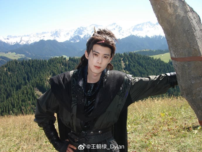 Дилан Ван Хэ Ди Живи долго и процветай Dylan Wang Hedi Live Long 咸鱼飞升 Дилан Ван Хэ Ди Живи долго и процветай Dylan Wang Hedi Live Long 咸鱼飞升