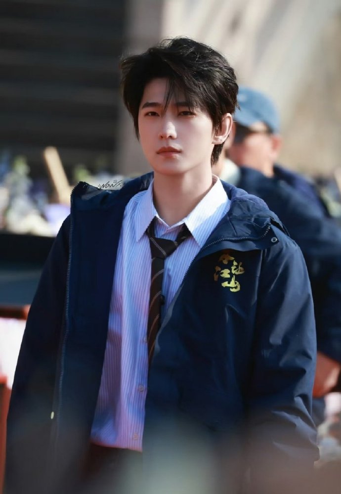 Ян Ян и Чжоу Цзе Цюн сыграют в дораме-уся «Не уступлю я Царства» Ян Ян и Чжоу Цзе Цюн сыграют в дораме-уся «Не уступлю я Царства»