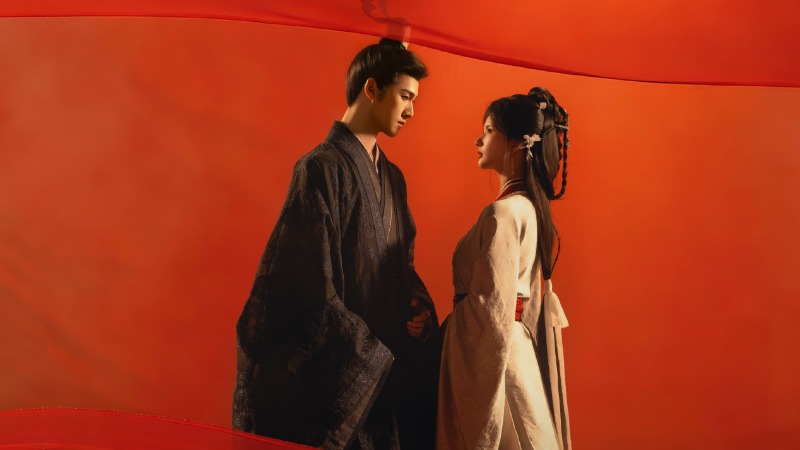 Ли Юнь Жуй и Лю Се Нин начали съемки в костюмной дораме «Блеск золота,