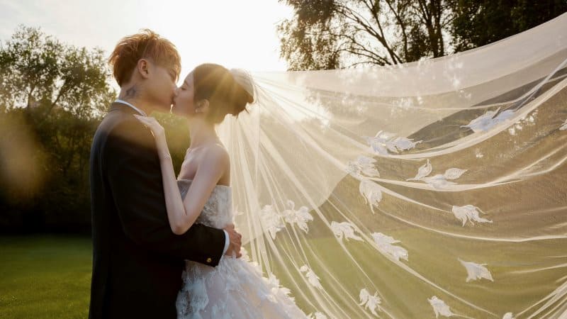 Хуан Цзы Тао свадьба фото Huang Zitao EXO wedding photo Сюй И Ян Xu Yiyang
