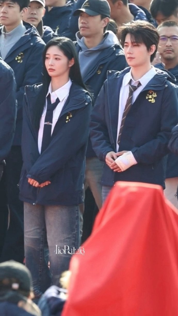 Ян Ян и Чжоу Цзе Цюн сыграют в дораме-уся «Не уступлю я Царства» Ян Ян и Чжоу Цзе Цюн сыграют в дораме-уся «Не уступлю я Царства»