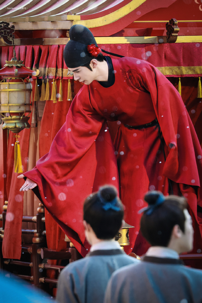 Чэнь Син Сюй на съемках дорамы «Золотая ветвь» Чэнь Син Сюй на съемках дорамы «Золотая ветвь»