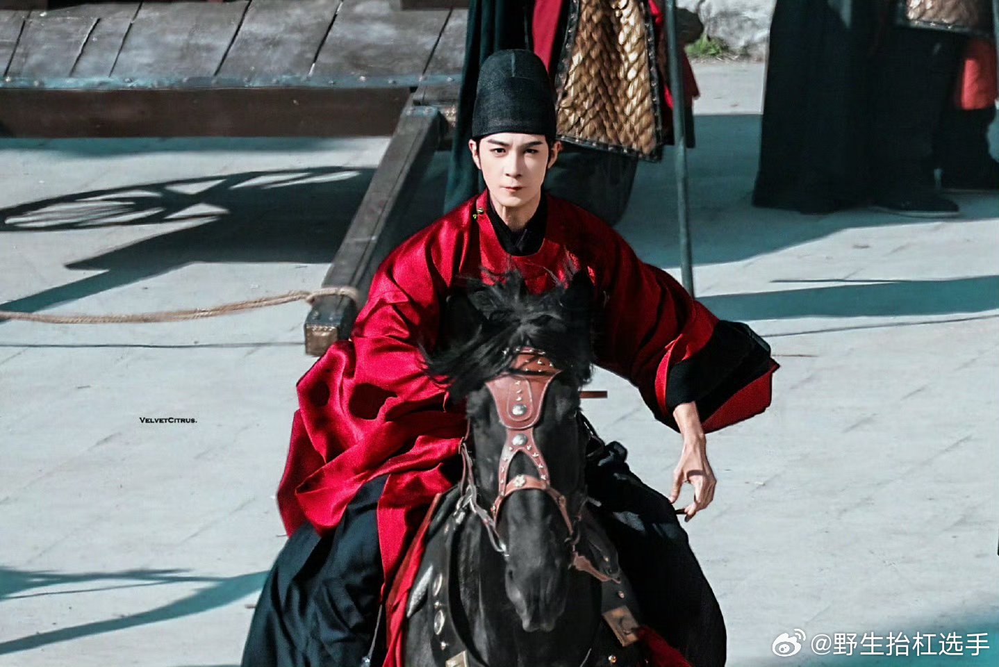 Чэнь Син Сюй на съемках дорамы «Золотая ветвь» Чэнь Син Сюй на съемках дорамы «Золотая ветвь»