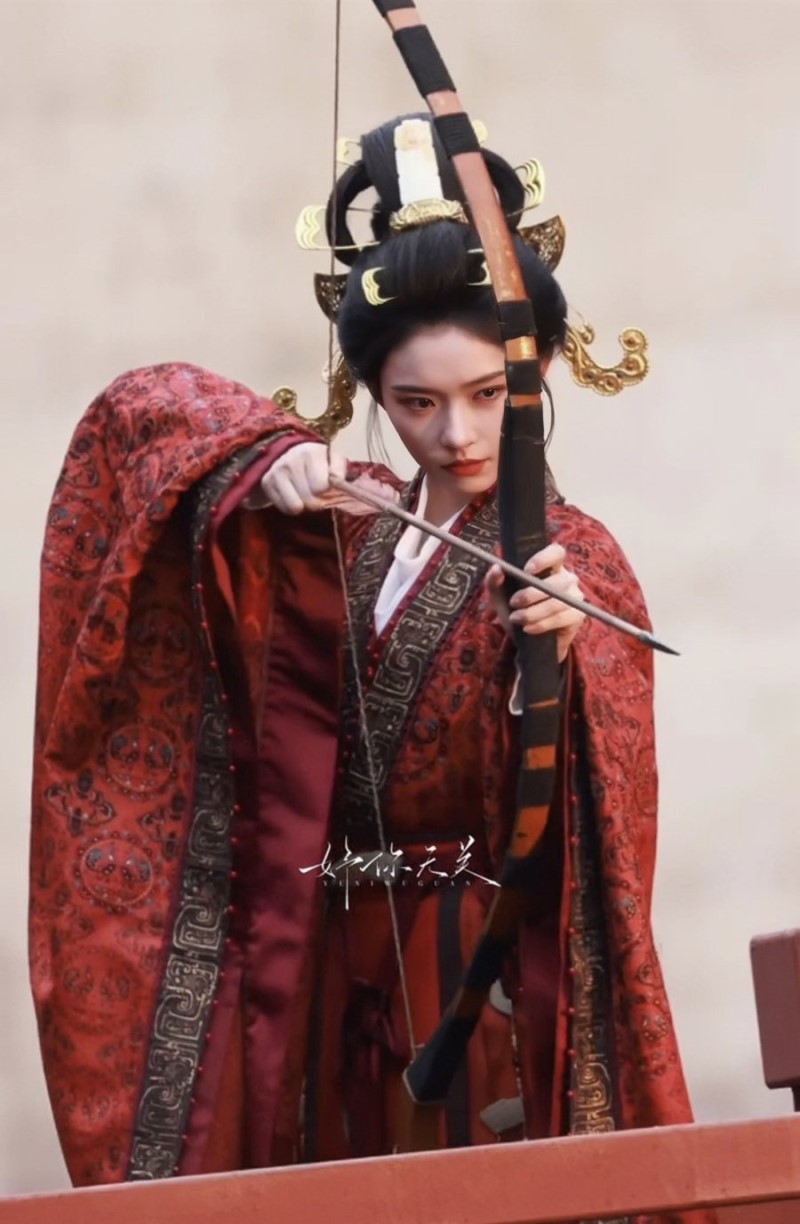 Zhang Ling He and Lin Yun Wrap Up Filming for Drama 'The Road to Glory