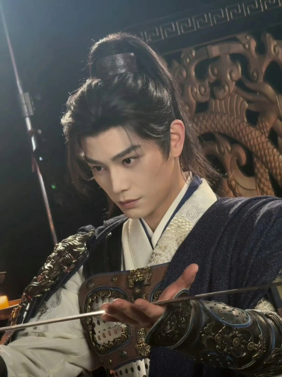 Сун Цзу Эр и Дин Юй Си начали съемки в дораме «Дворцовый приказ»