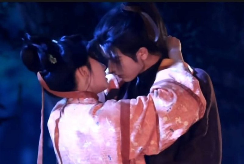 Zhang Ling He and Lin Yun Wrap Up Filming for Drama 'The Road to Glory