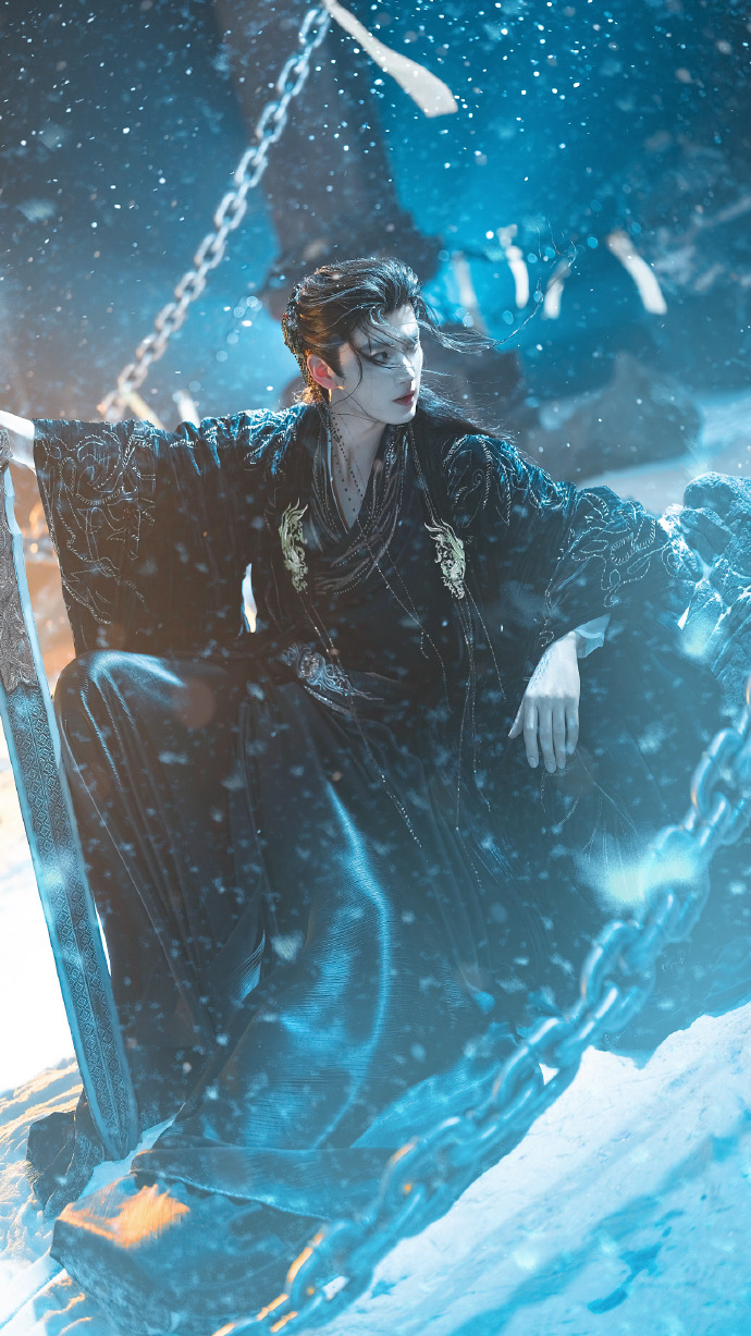 Qin Tianyu Releases First Solo Single Qin Tianyu Releases First Solo Single