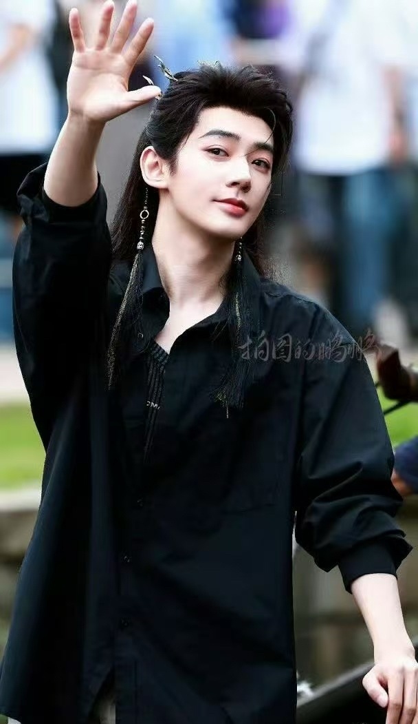 Aimee and Deng Wei Begin Filming for Drama «Hundred Demon Spectrum» Aimee and Deng Wei Begin Filming for Drama «Hundred Demon Spectrum»