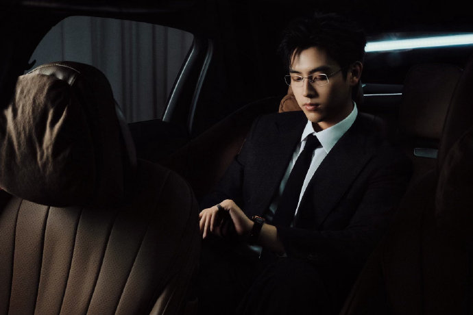 Arthur Chen Fei Yu Hosts 28th Shanghai International Film Festival Ope