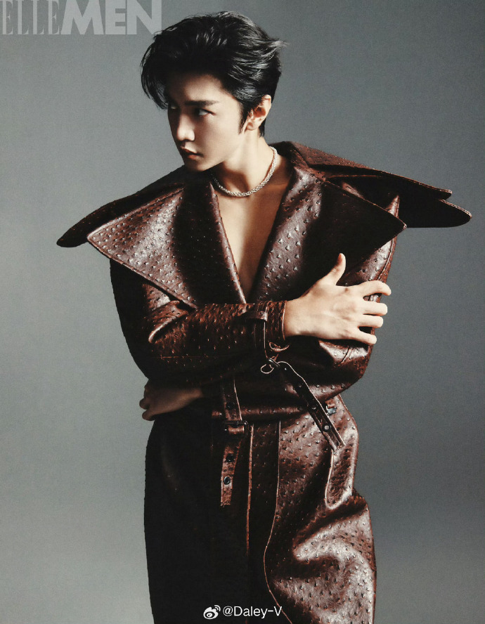 Chen Zheyuan Graces the Cover of ELLEMEN