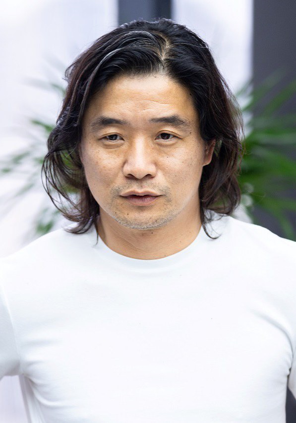 «Overdo» Director Yi Jun Under Fire