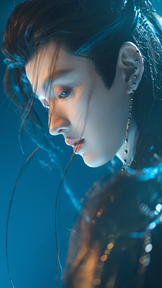Qin Tianyu Releases First Solo Single Qin Tianyu Releases First Solo Single