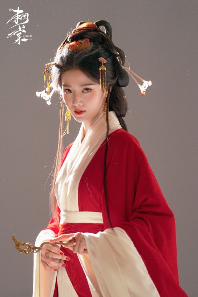 Zhang Linghe and Lu Yuxiao Start Filming for Drama «Revenge» Zhang Linghe and Lu Yuxiao Start Filming for Drama «Revenge»